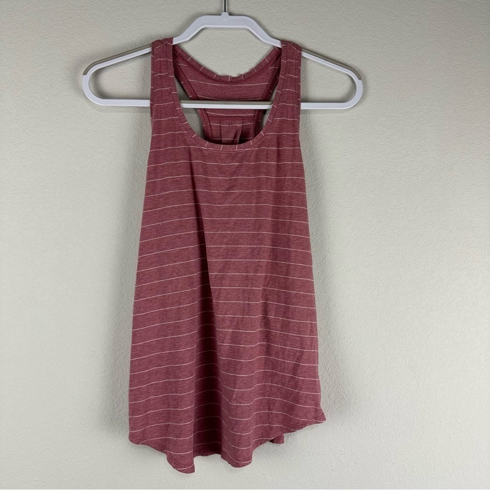 Lululemon So Merlot Pink White Stripe Pleated Back Athleisure Tank Top Size 6